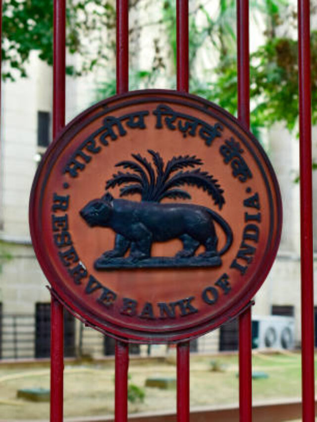 RBI TO WITHDRAW ₹2000 CURRENCY NOTES FROM CIRCULATION