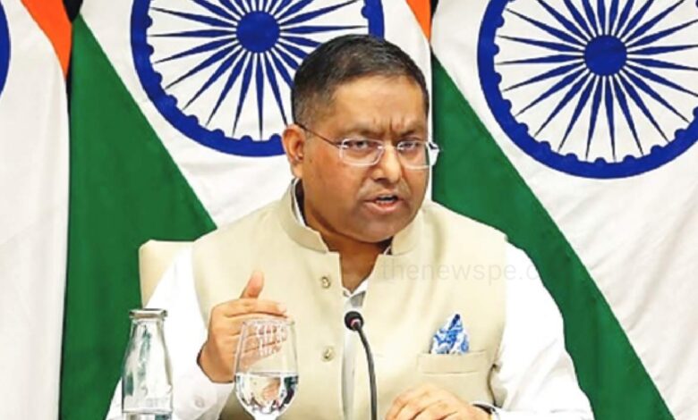 Image Shwing Indian Official Tell About Advisory that Urges its Citizens to Leave Iran Immediately