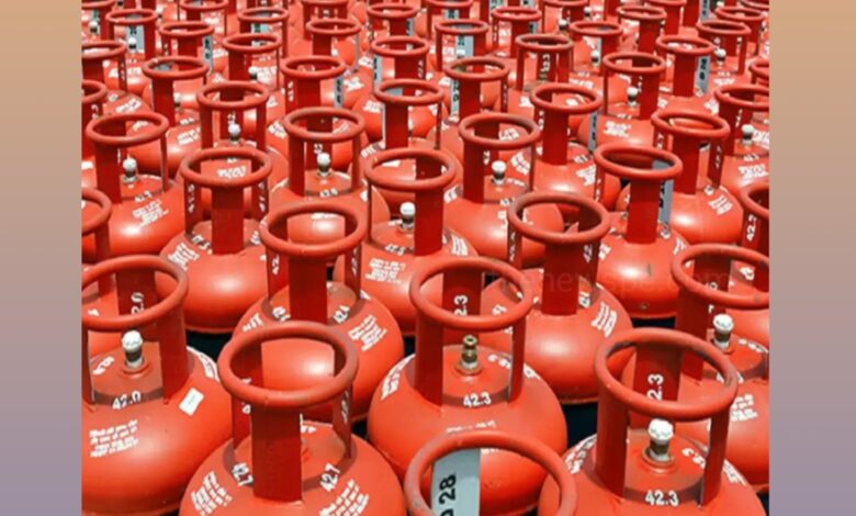 LPG e-KYC Deadline: LPG Gas Bookings Stop After August 31!